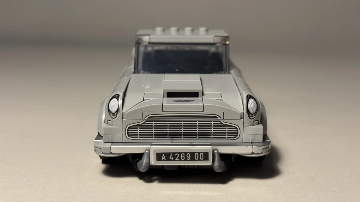 James Bond Aston Martin DB5 LEGO Speed Champions model additional image 1 thumbnail