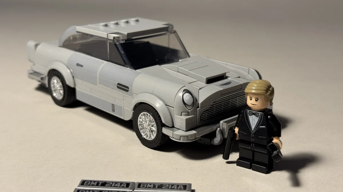 James Bond Aston Martin DB5 LEGO Speed Champions model additional image 10 thumbnail