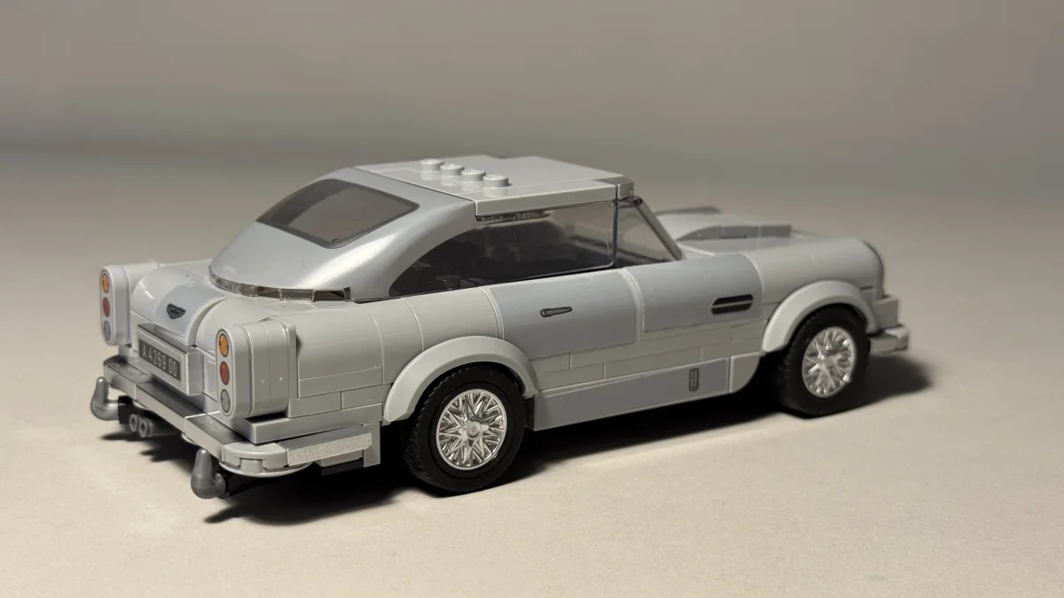 James Bond Aston Martin DB5 LEGO Speed Champions model additional image 6 thumbnail