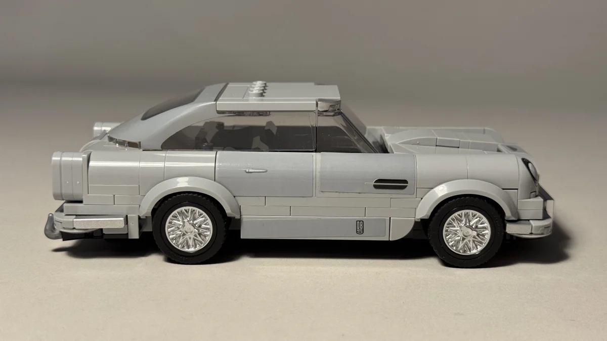 James Bond Aston Martin DB5 LEGO Speed Champions model additional image 7 thumbnail
