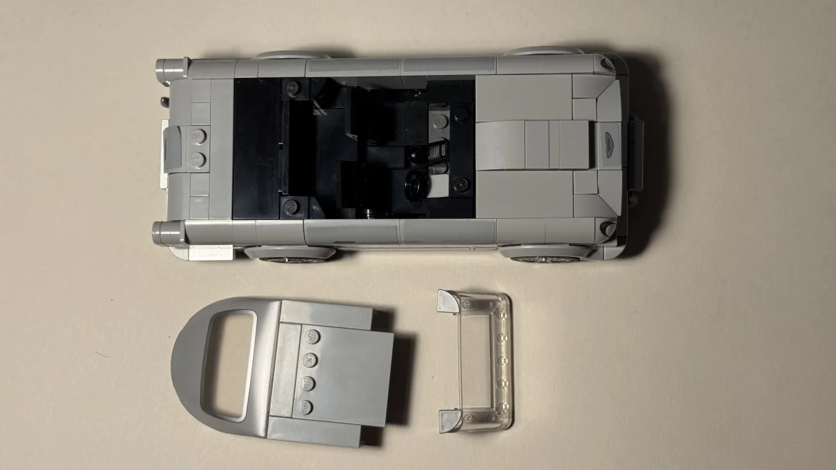 James Bond Aston Martin DB5 LEGO Speed Champions model additional image 9 thumbnail
