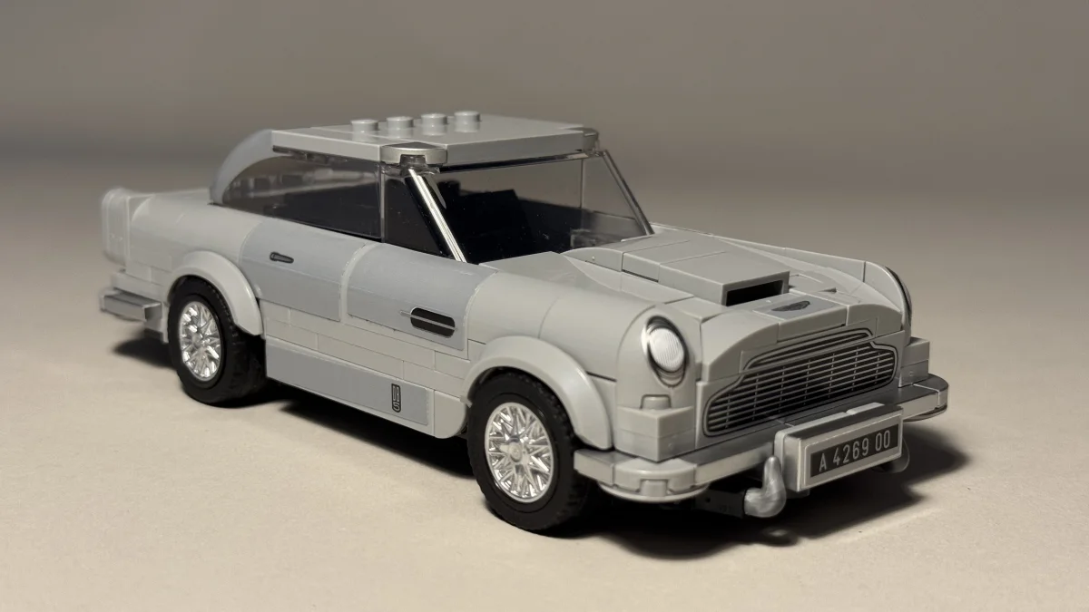 James Bond Aston Martin DB5 LEGO Speed Champions model main image