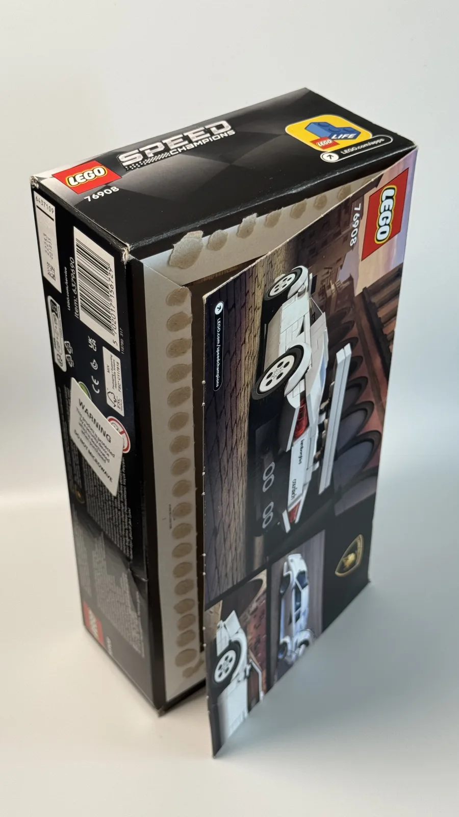 Lamborghini Countach LEGO Speed Champions model additional image 17 thumbnail