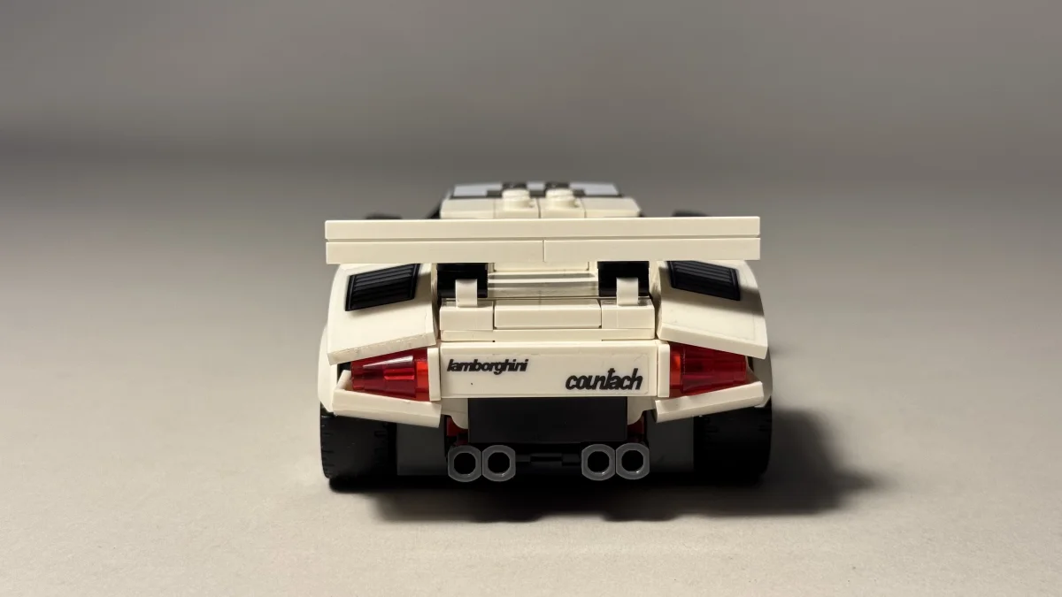 Lamborghini Countach LEGO Speed Champions model additional image 5 thumbnail