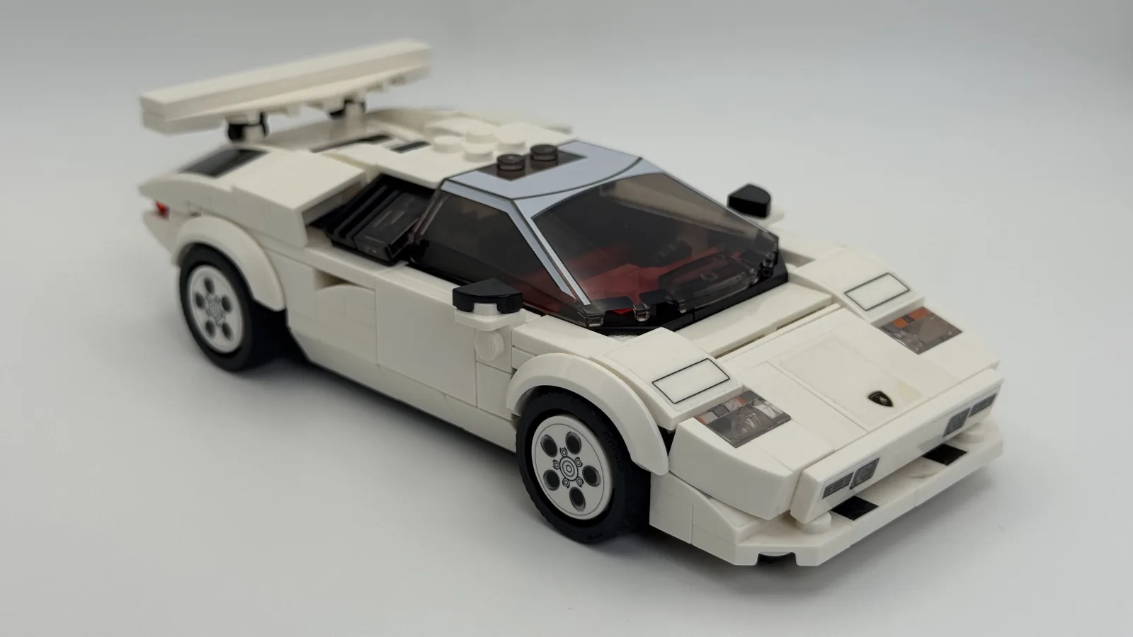 Lamborghini Countach LEGO Speed Champions model additional image 8 thumbnail