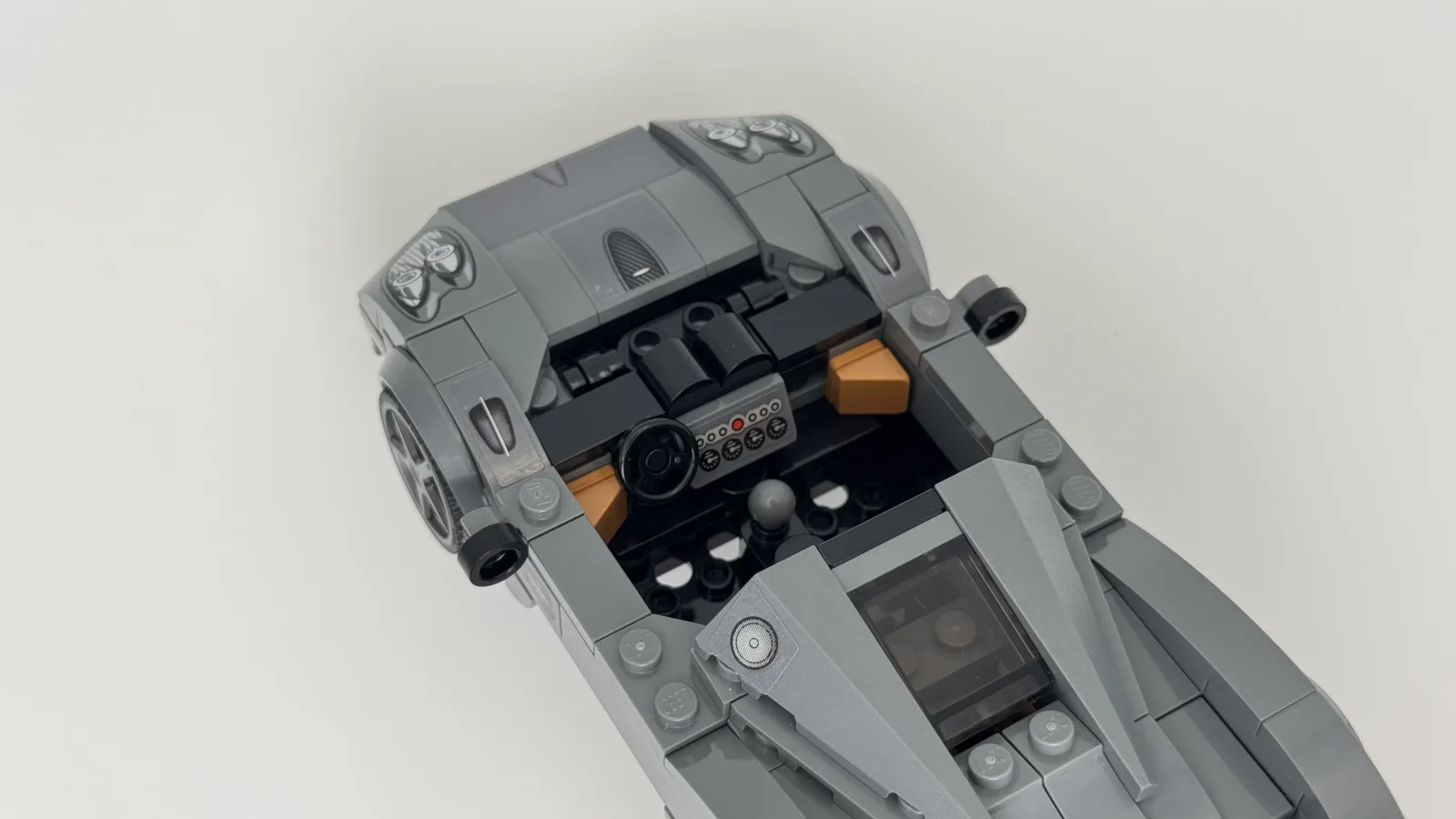 LEGO Speed Champions 76915 Pagani Utopia additional image 15 thumbnail