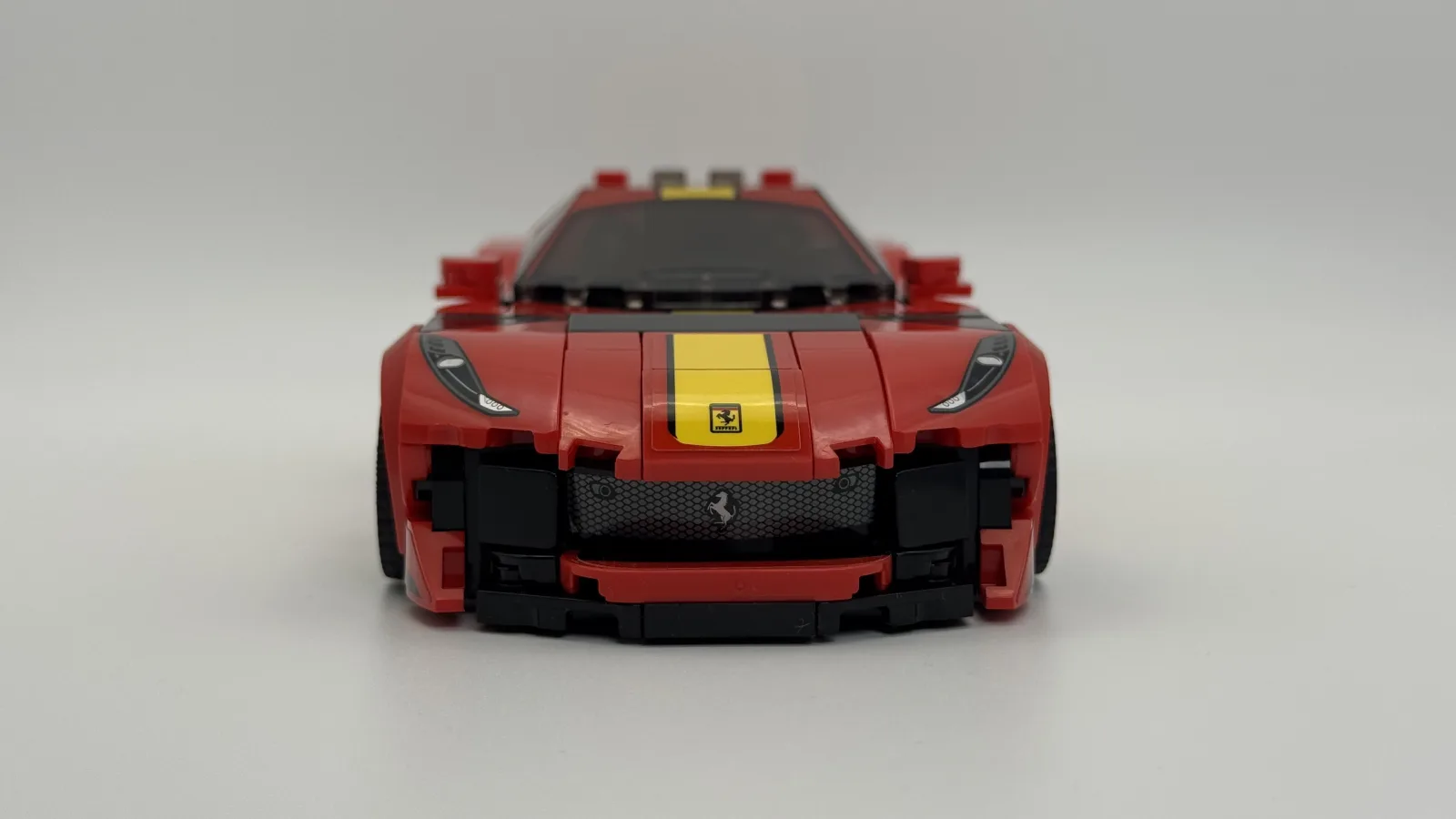 Ferrari 812 Competizione LEGO Speed Champions model additional image 1 thumbnail