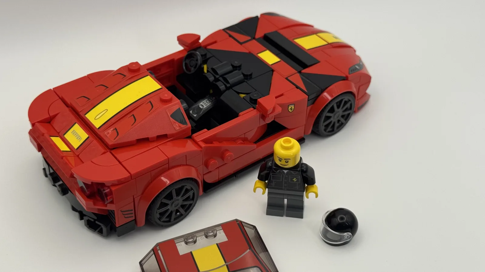Ferrari 812 Competizione LEGO Speed Champions model additional image 12 thumbnail