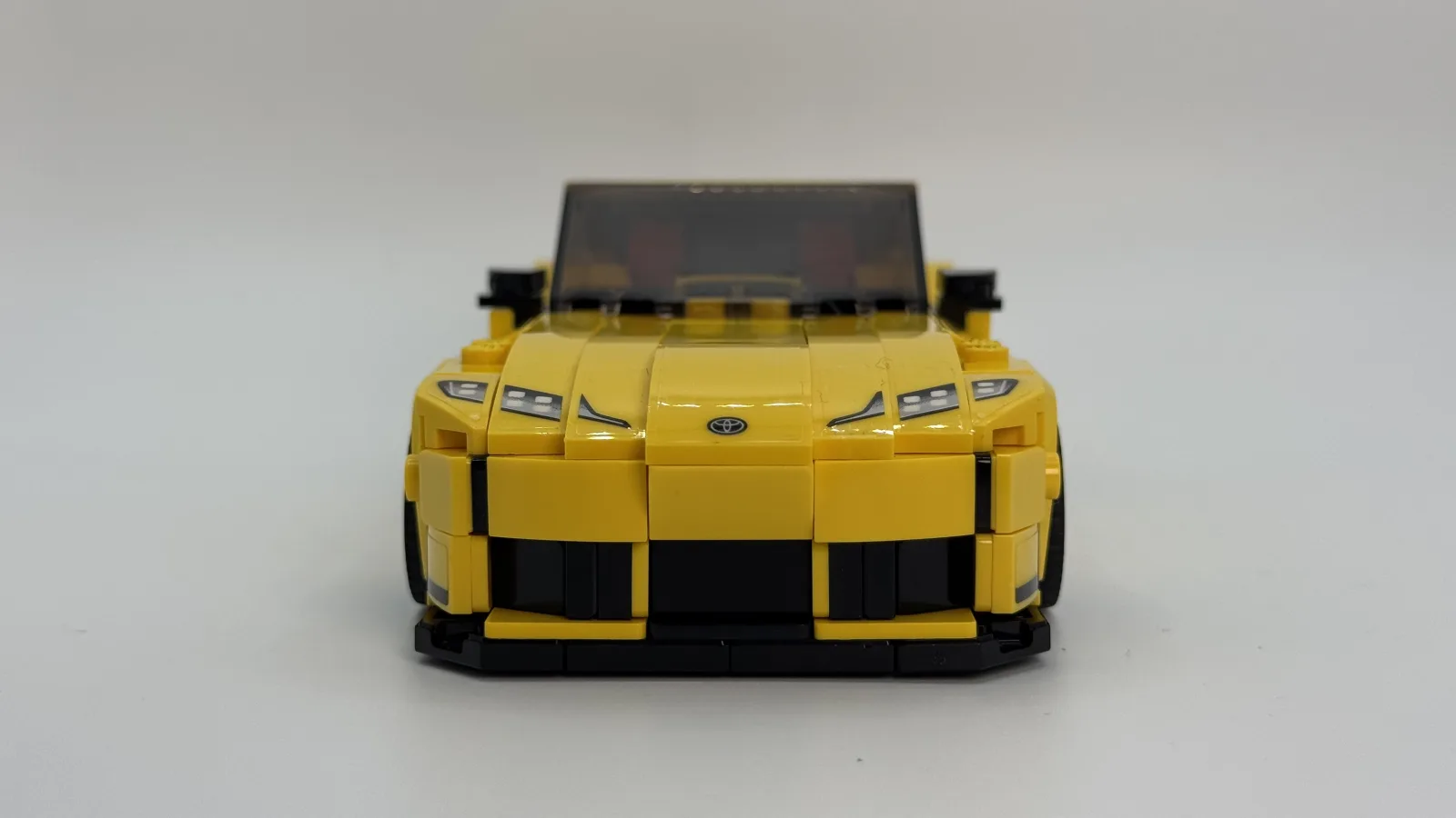 LEGO Speed Champions 76901 Toyota GR Supra additional image 1 thumbnail