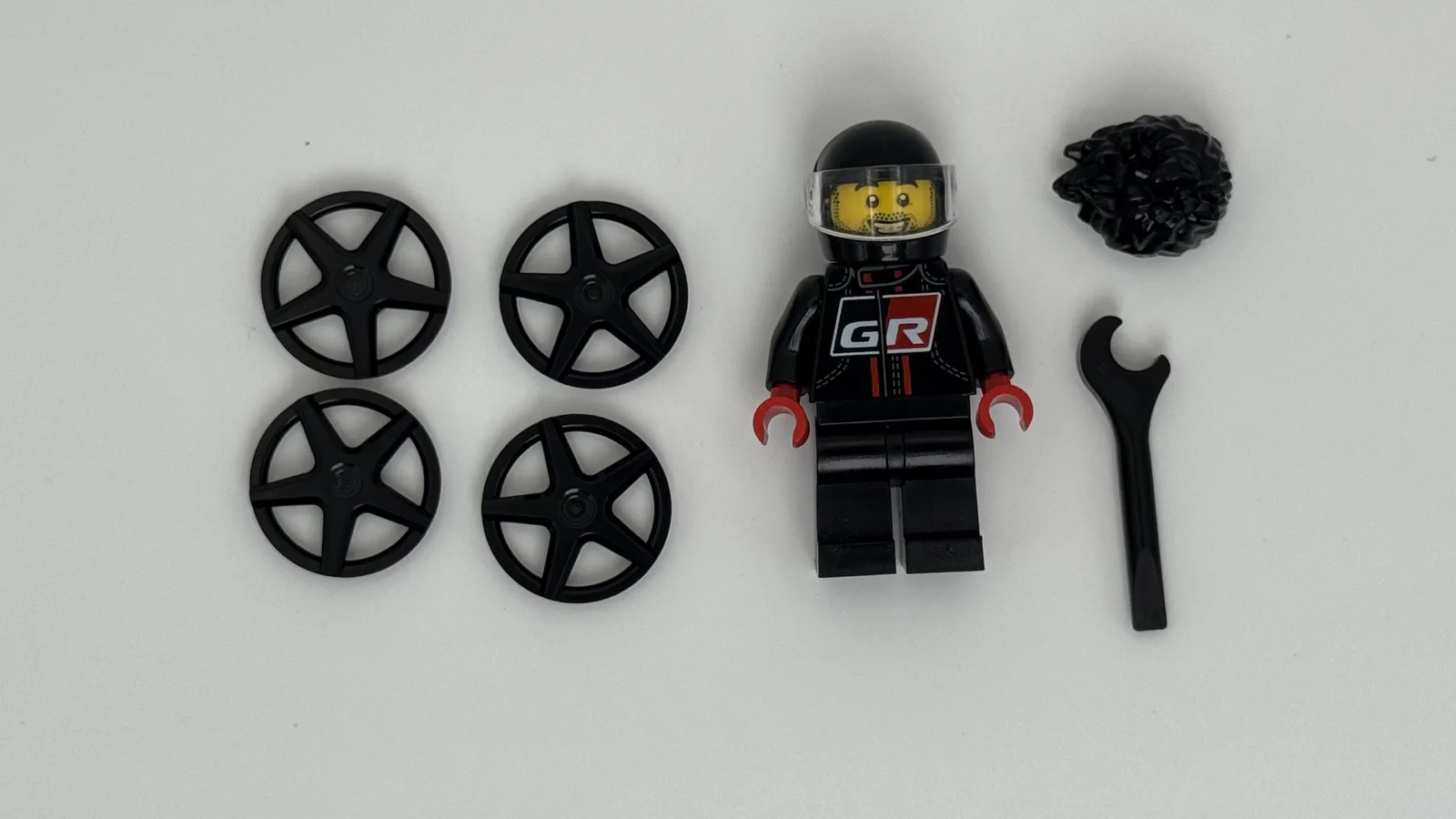 LEGO Speed Champions 76901 Toyota GR Supra additional image 16 thumbnail