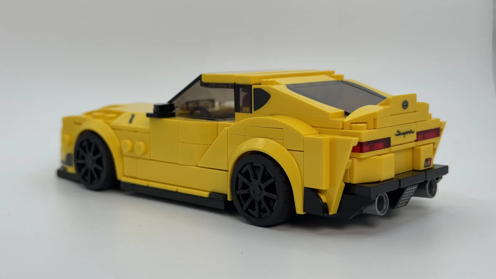 LEGO Speed Champions 76901 Toyota GR Supra additional image 4 thumbnail
