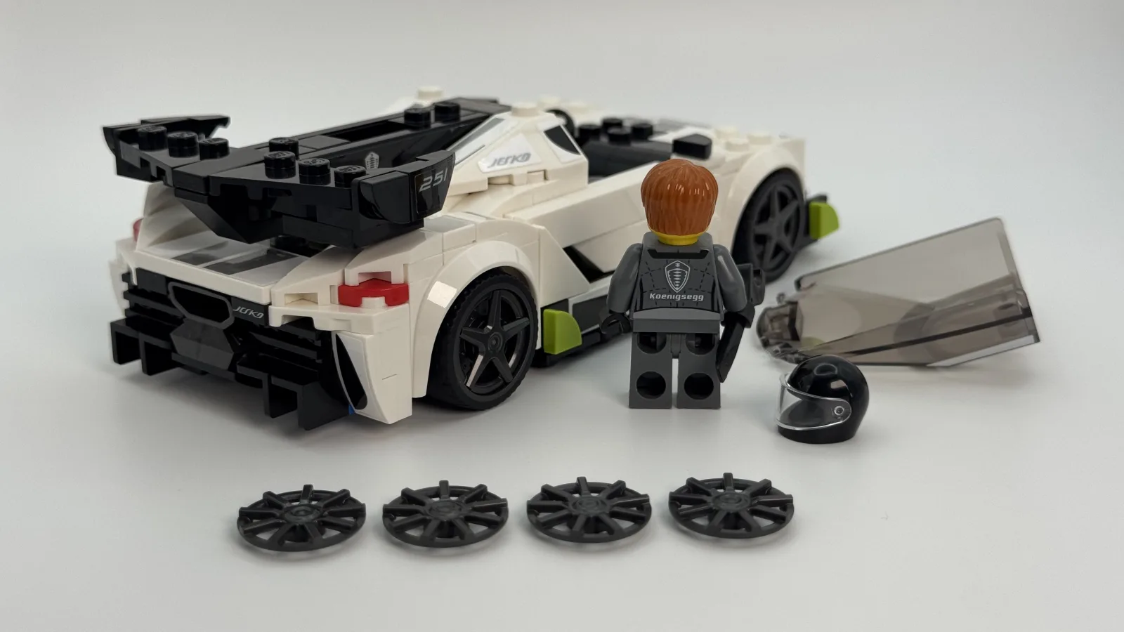 LEGO Speed Champions 76900 Koenigsegg Jesko additional image 10 thumbnail