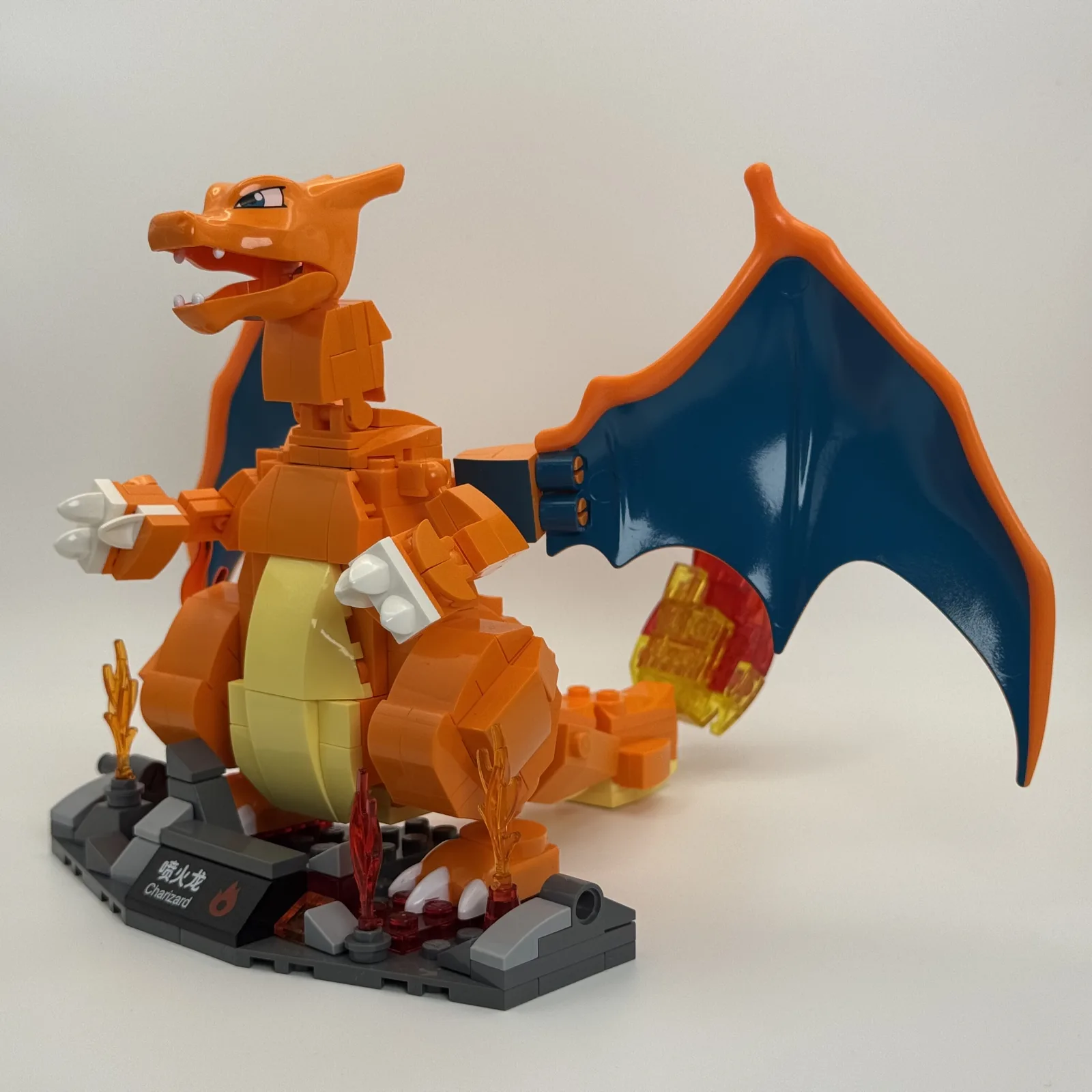 Pokemon Charizard Brick-Built Display Model additional image 10 thumbnail
