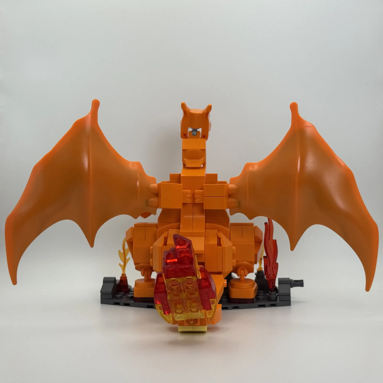 Pokemon Charizard Brick-Built Display Model additional image 5 thumbnail