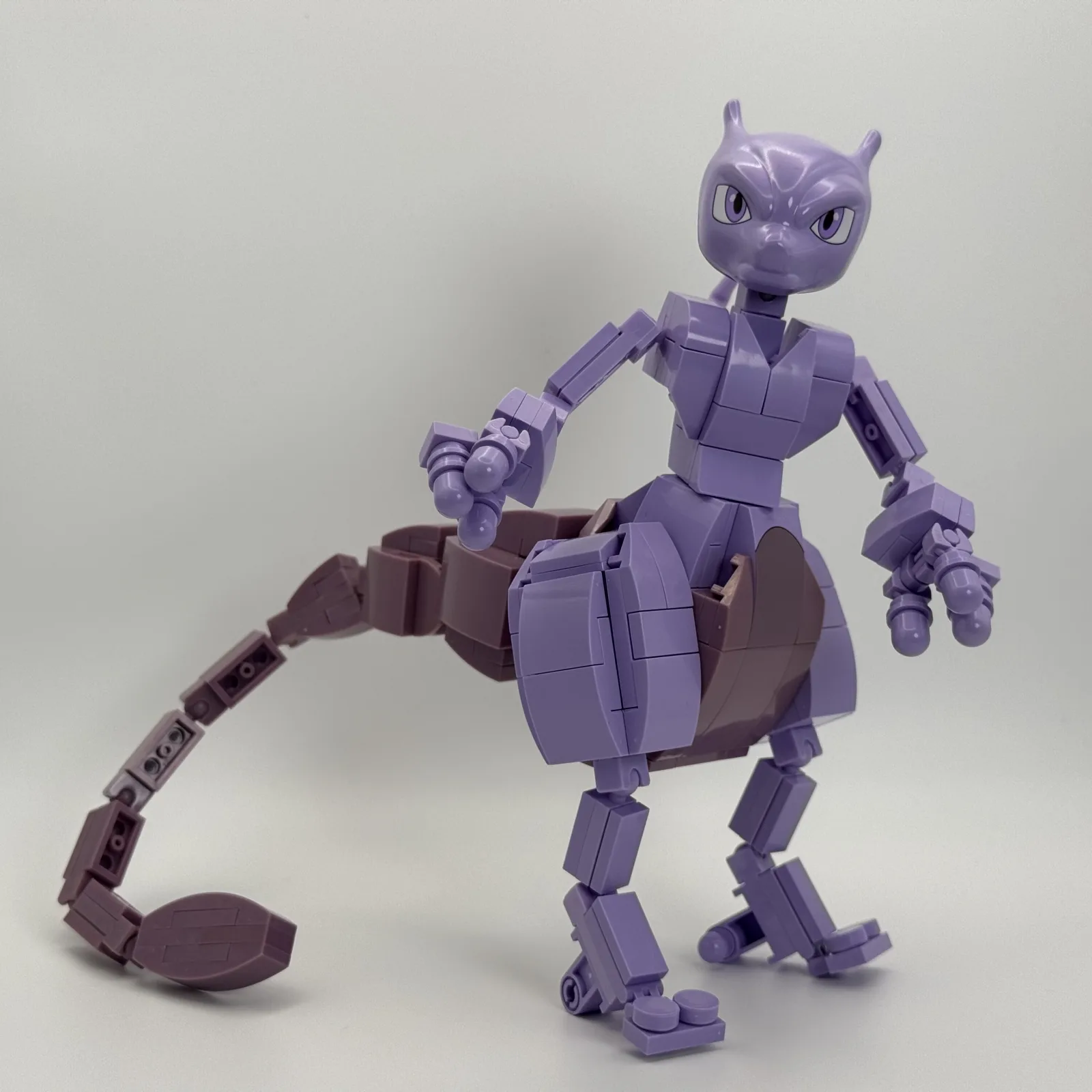 Pokemon Mewtwo Brick-Built Display Model additional image 9 thumbnail