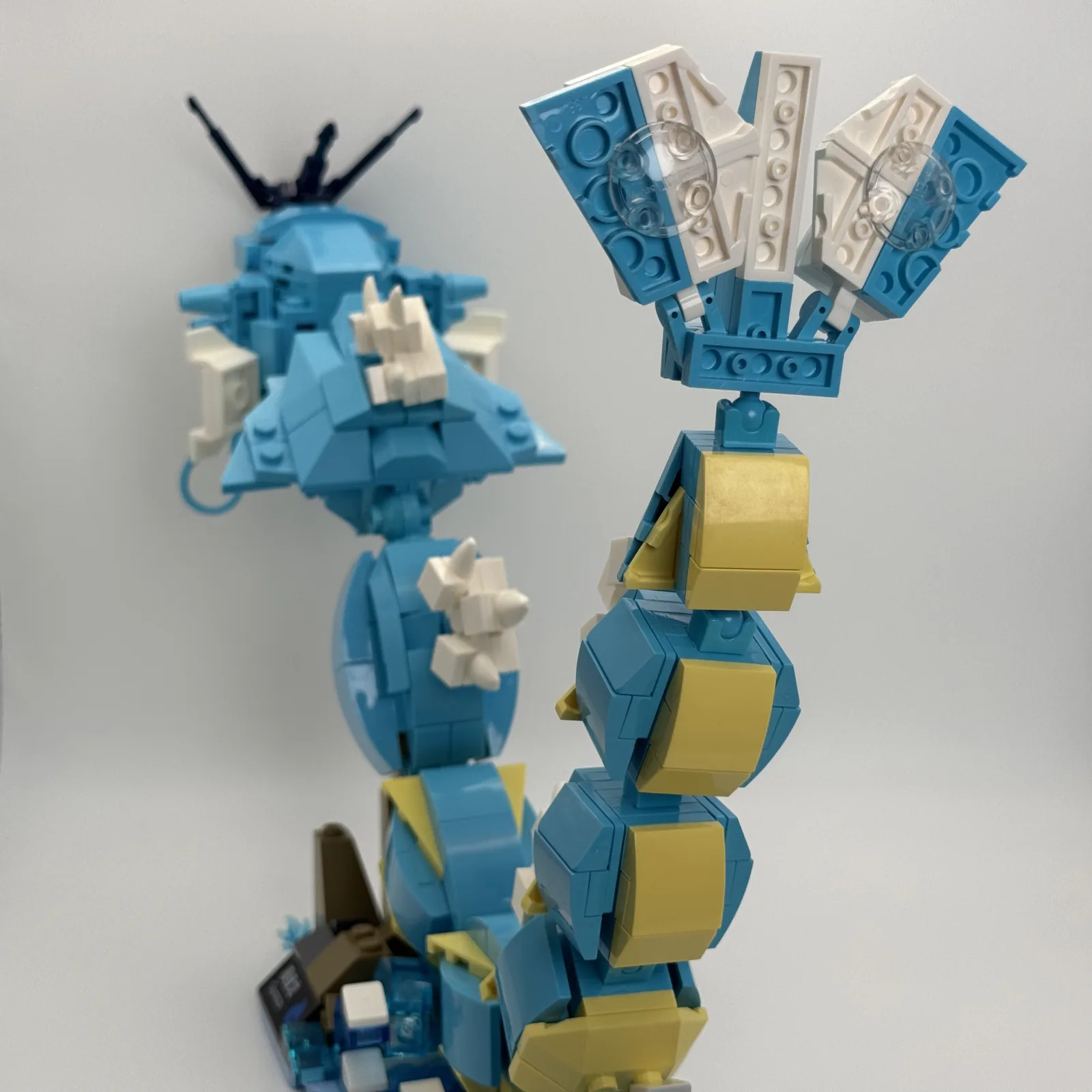Pokemon Gyarados Brick-Built Display Model additional image 17 thumbnail