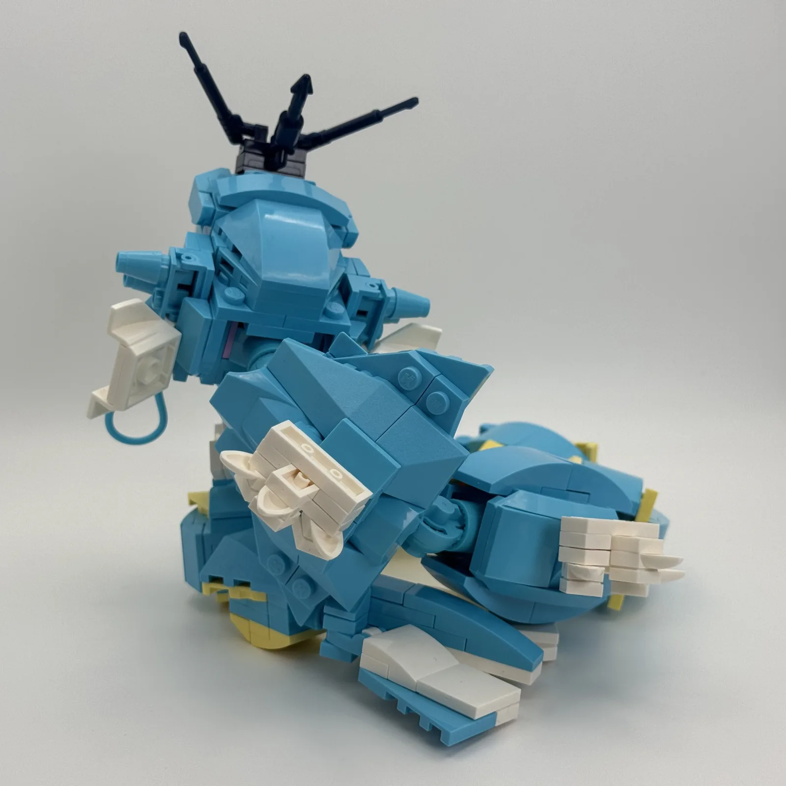Pokemon Gyarados Brick-Built Display Model additional image 4 thumbnail
