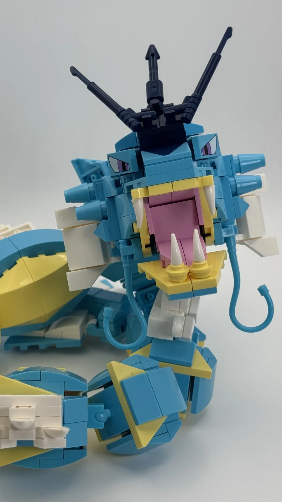 Pokemon Gyarados Brick-Built Display Model additional image 8 thumbnail