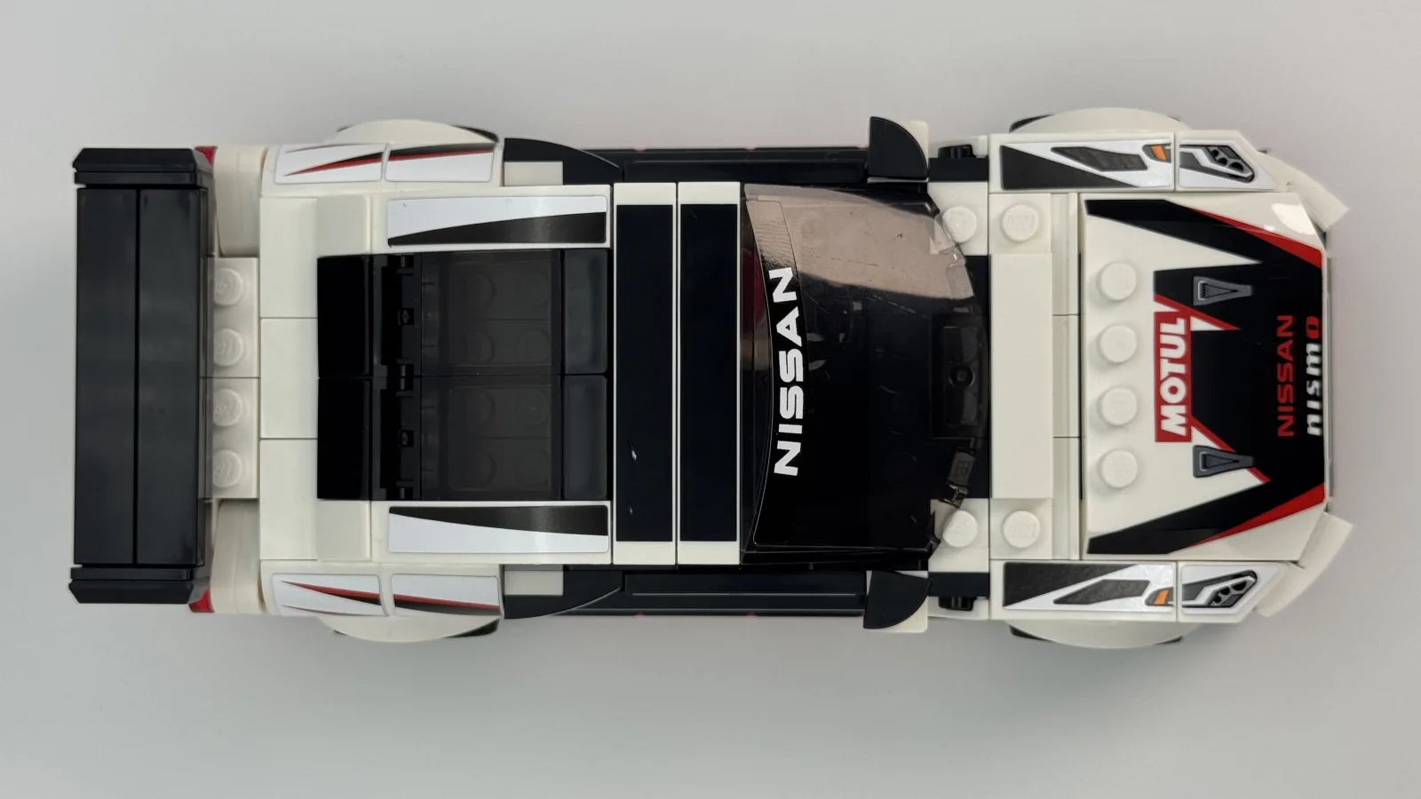 LEGO Speed Champion 76896 Nissan GT-R Nismo additional image 11 thumbnail