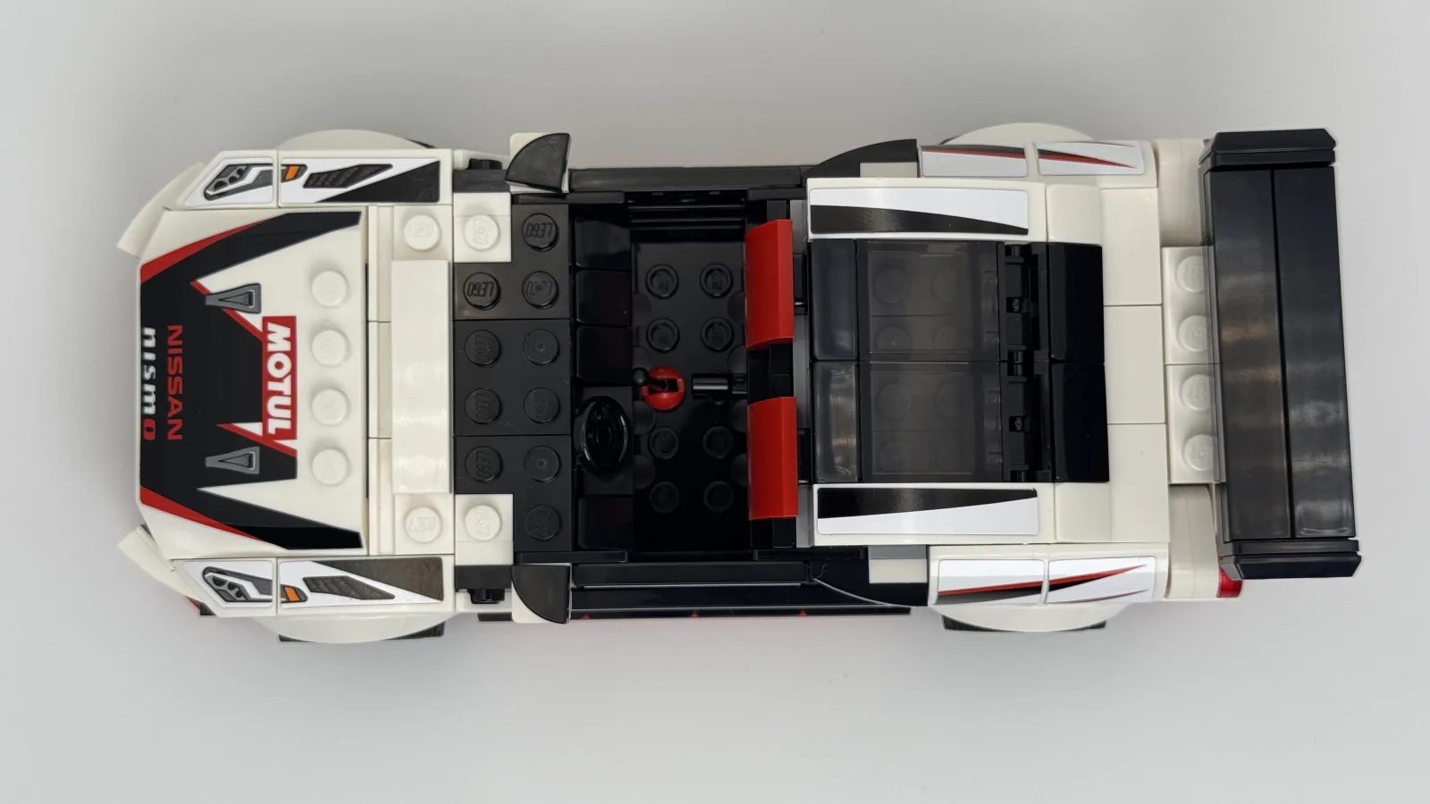 LEGO Speed Champion 76896 Nissan GT-R Nismo additional image 12 thumbnail