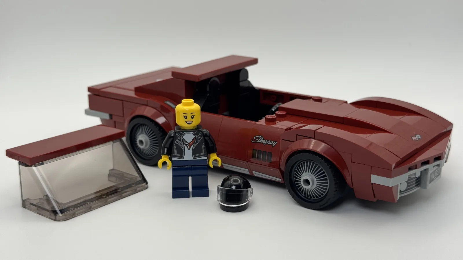 LEGO Speed Champions 76903 1968 Chevrolet Corvette additional image 9 thumbnail