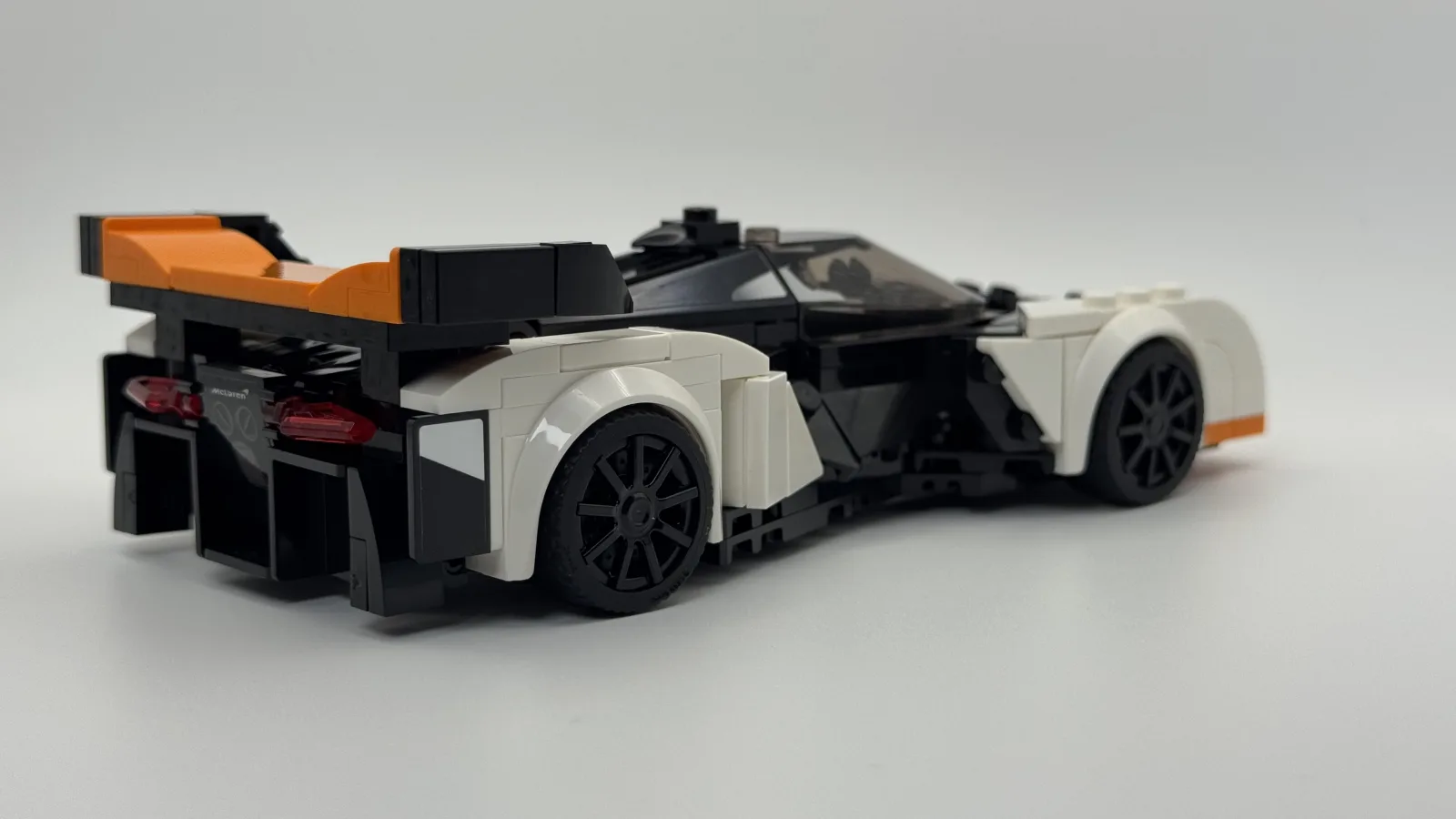 LEGO Speed Champions 76918 McLaren Solus GT additional image 6 thumbnail
