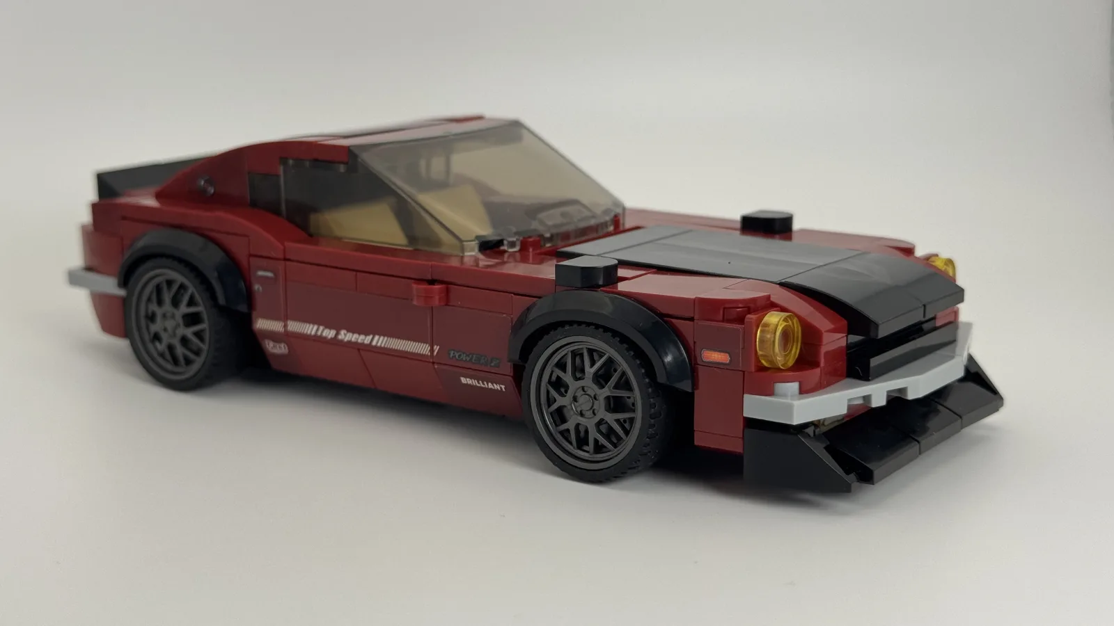 Nissan Fairlady Z (S30) main image