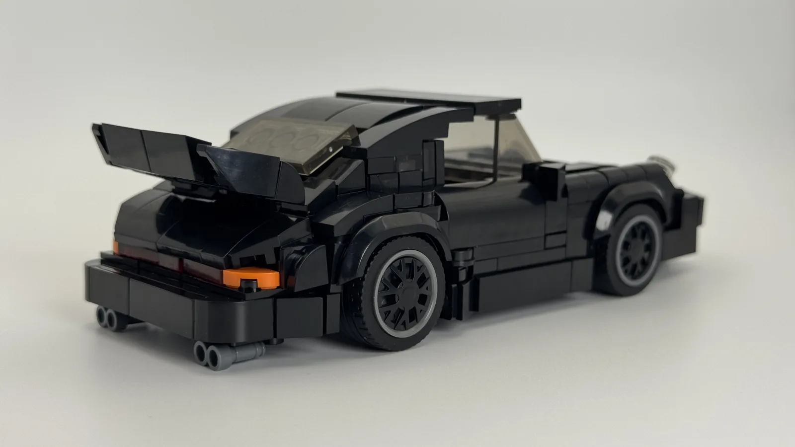 Porsche 911 Turbo (930) additional image 6 thumbnail
