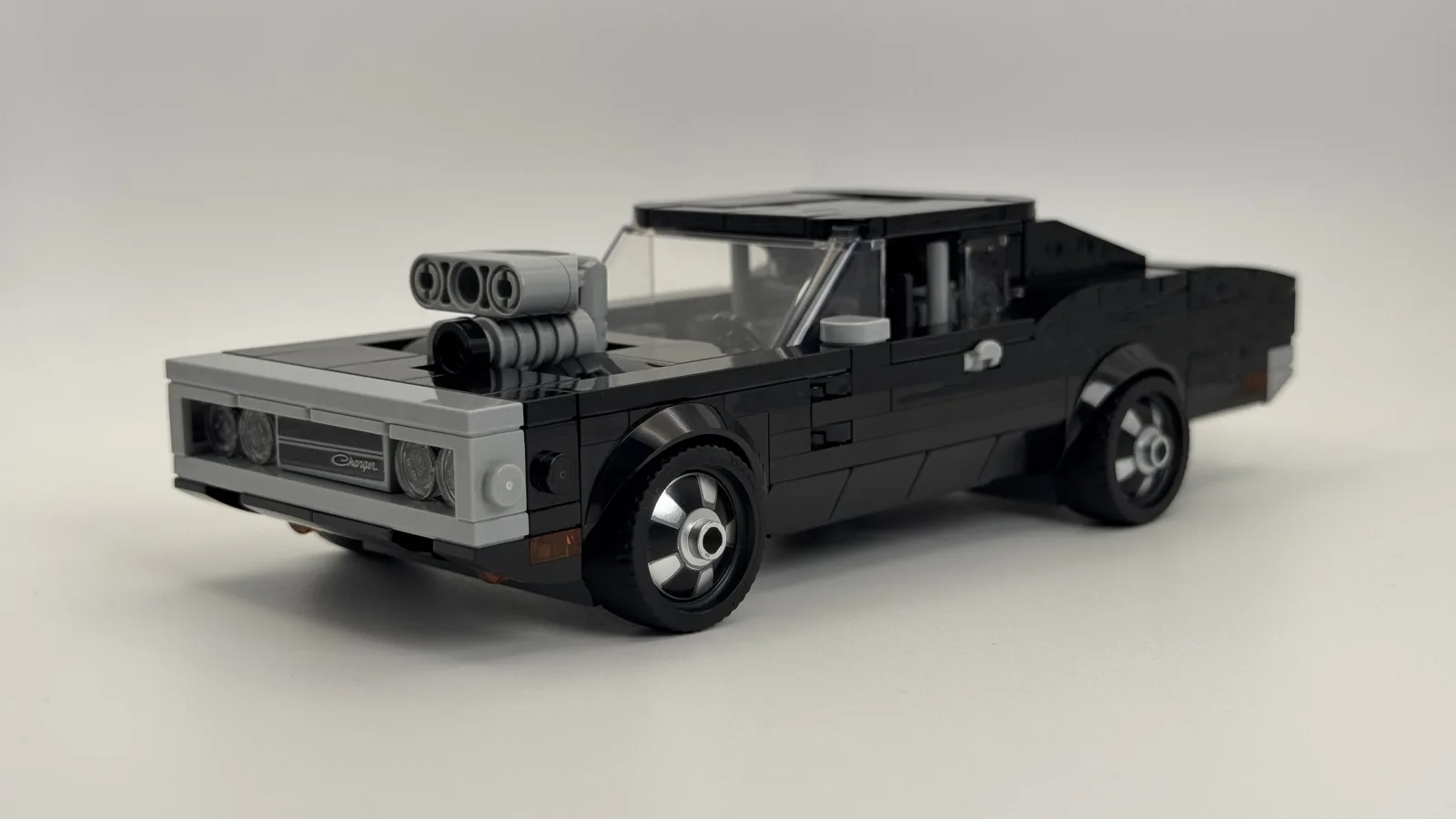 LEGO Speed Champions 76912 Fast & Furious 1970 Dodge Charger R/T additional image 2 thumbnail