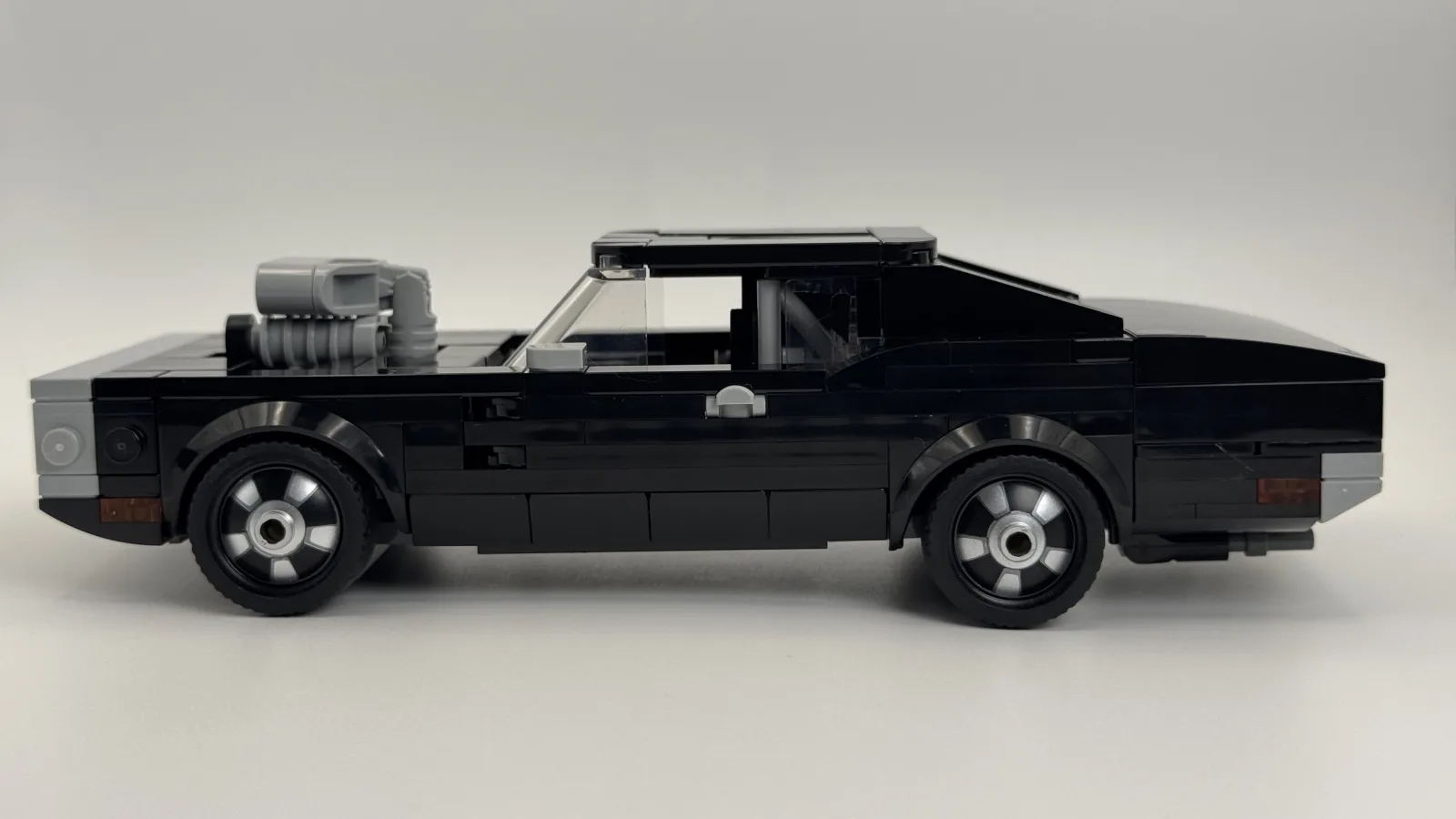 LEGO Speed Champions 76912 Fast & Furious 1970 Dodge Charger R/T additional image 3 thumbnail