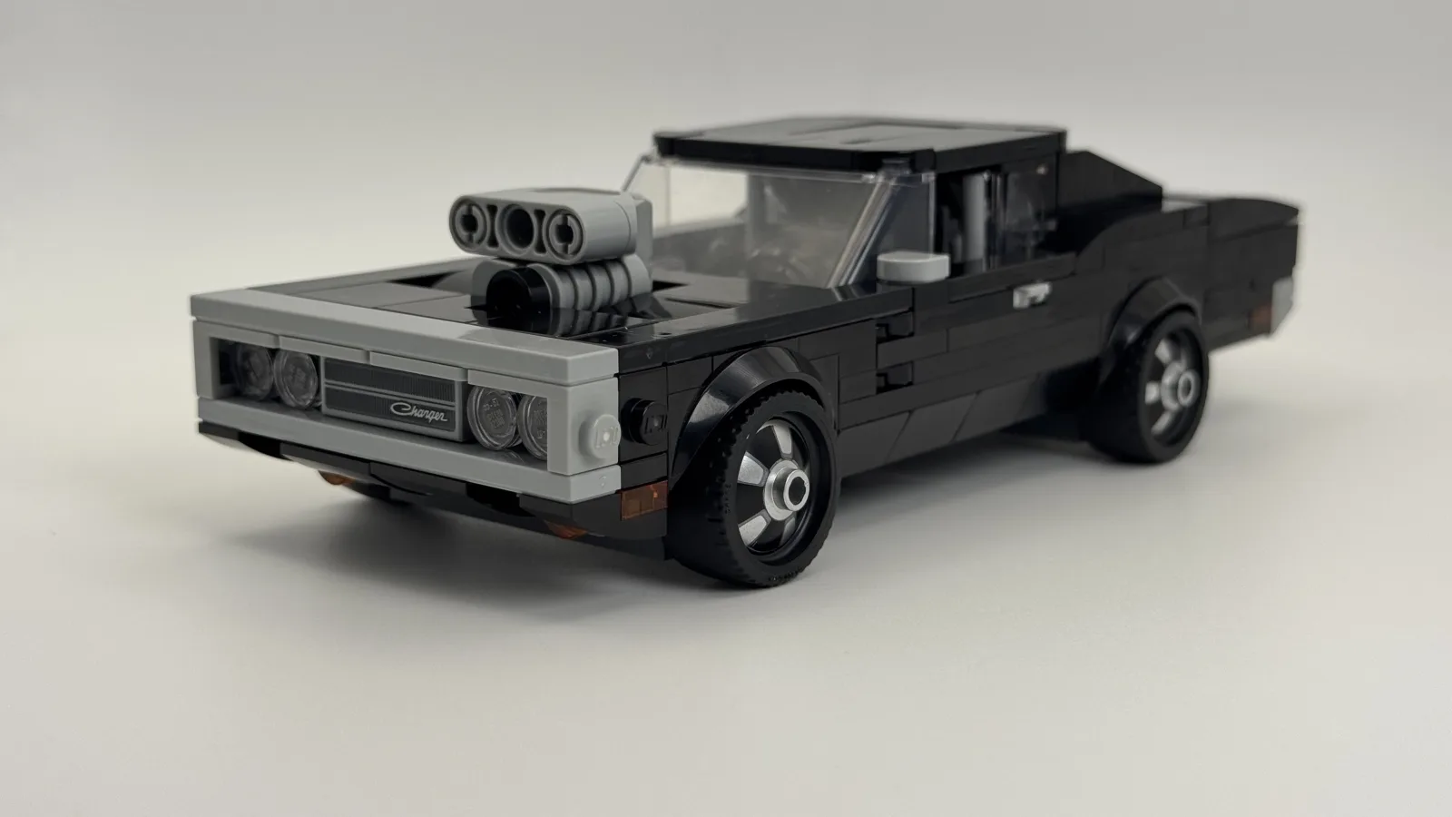 LEGO Speed Champions 76912 Fast & Furious 1970 Dodge Charger R/T additional image 2 thumbnail