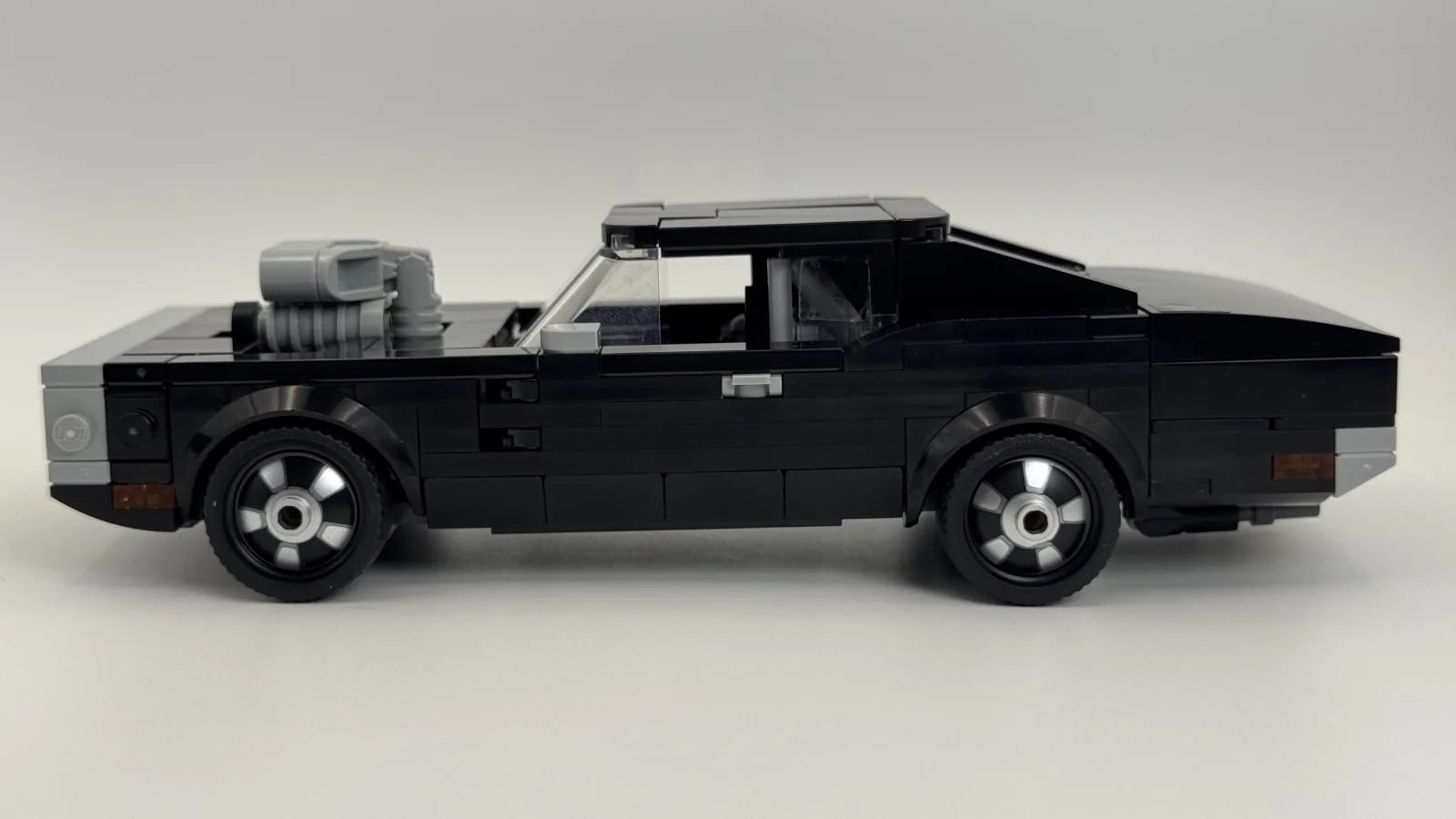 LEGO Speed Champions 76912 Fast & Furious 1970 Dodge Charger R/T additional image 3 thumbnail