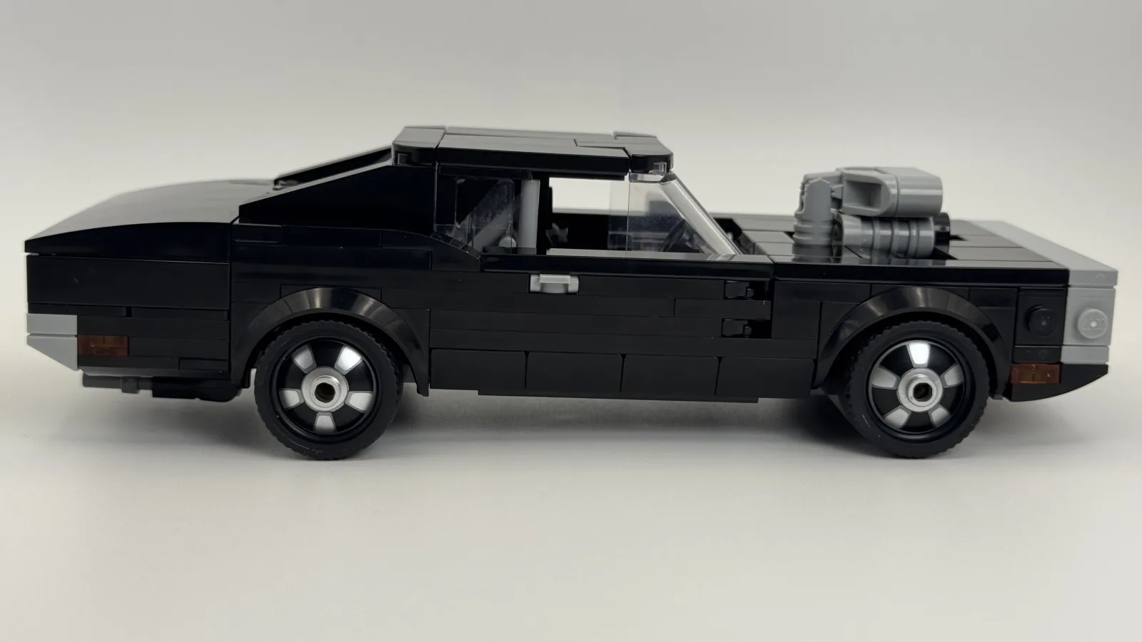 LEGO Speed Champions 76912 Fast & Furious 1970 Dodge Charger R/T additional image 7 thumbnail