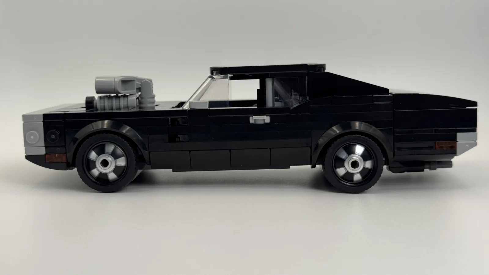 LEGO Speed Champions 76912 Fast & Furious 1970 Dodge Charger R/T additional image 3 thumbnail