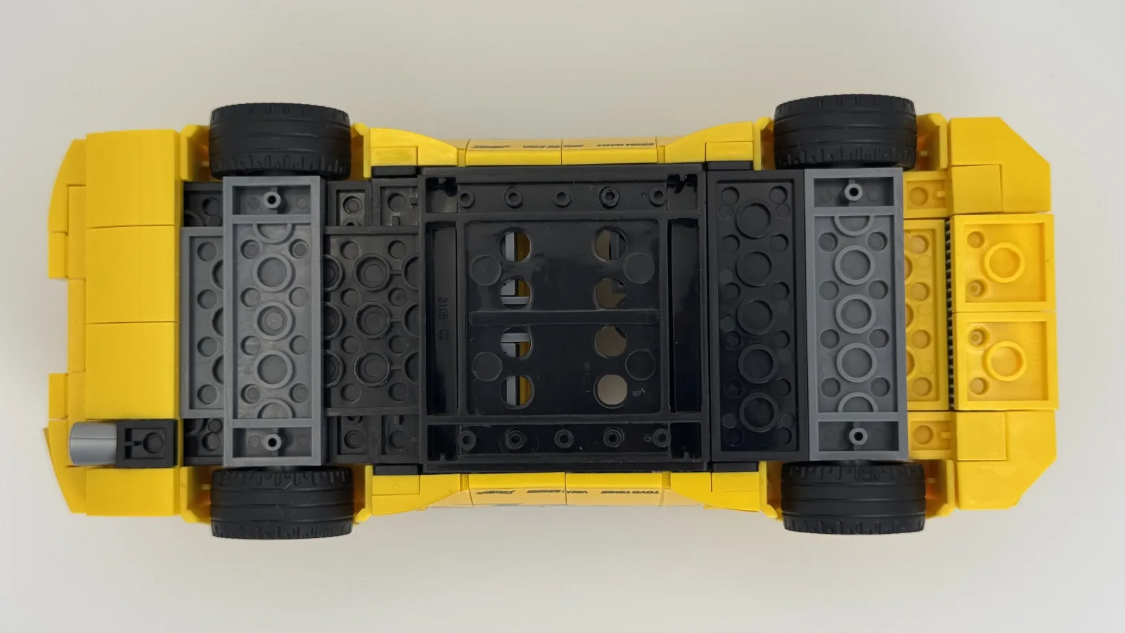Fast & Furious Leon's Nissan Skyline GT-R R33 additional image 9 thumbnail